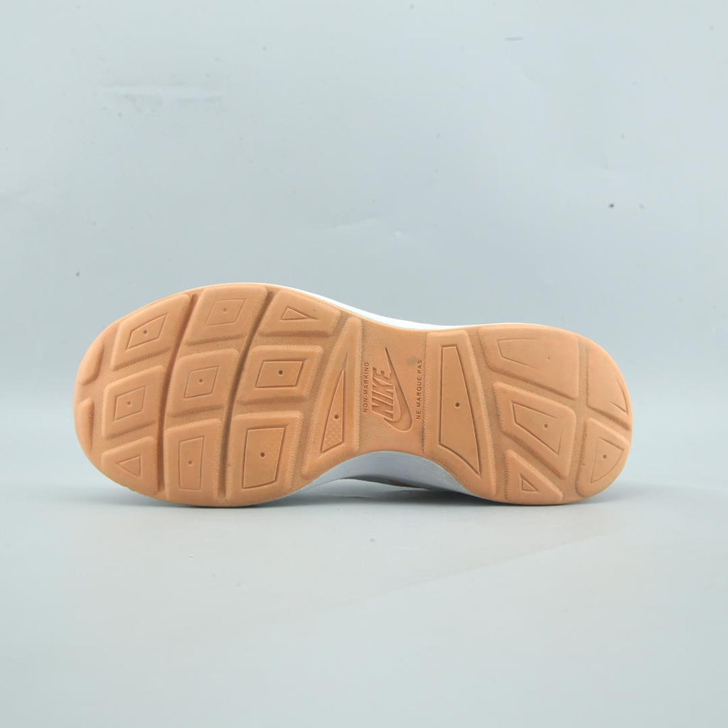 Nike Wearallday