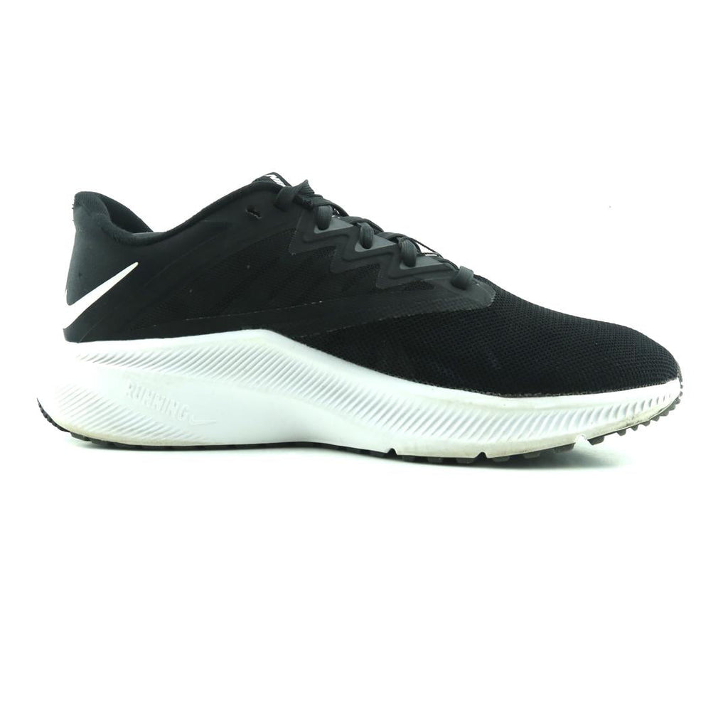Nike Quest 3