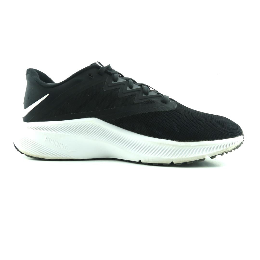 Nike Quest 3