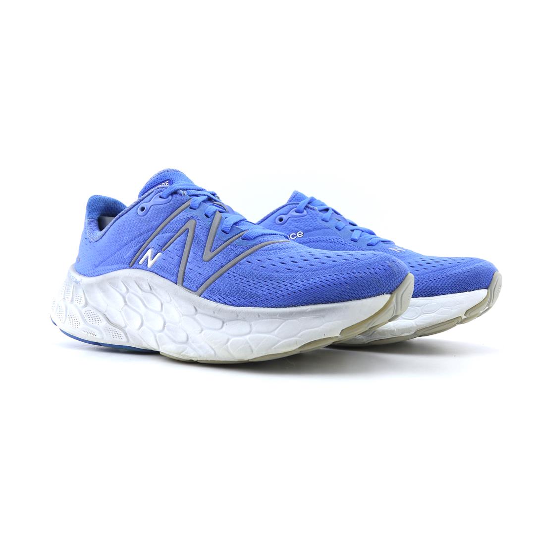 New Balance Fresh Foam X More V4