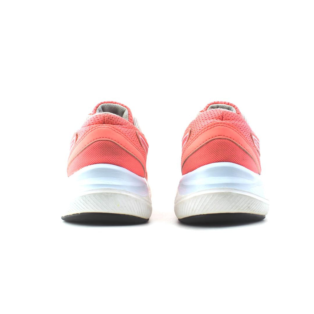 Asics Gel-Excite 8