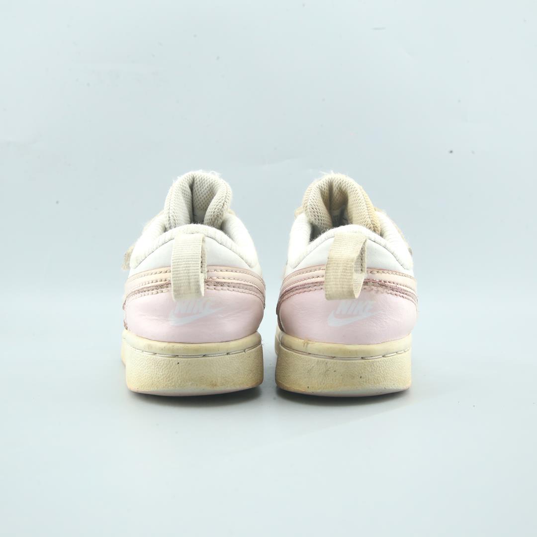 Nike Court Borough Low 2