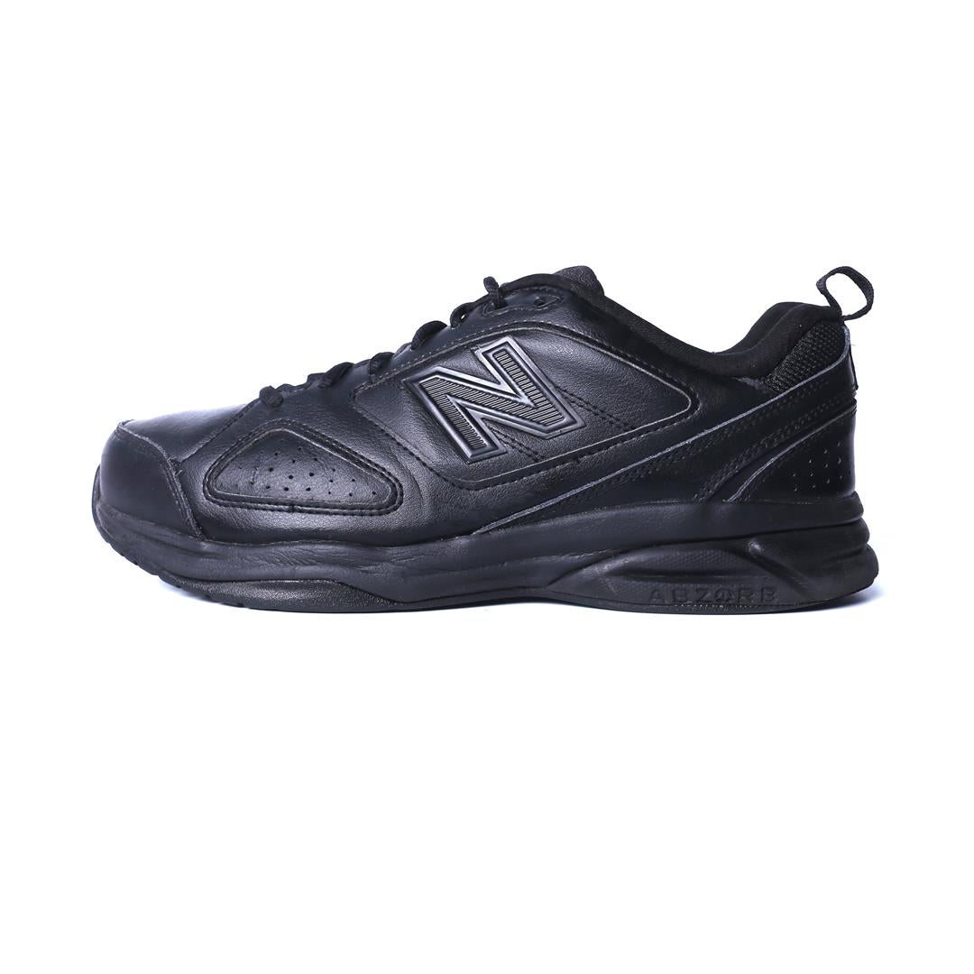 New Balance 624V4