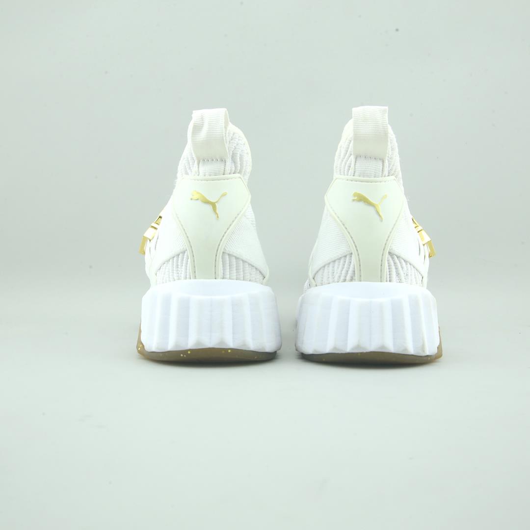 Puma Defy Varsity Mid
