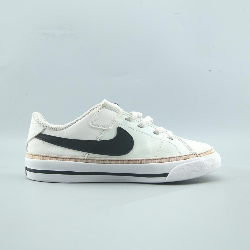 Nike Court Legacy