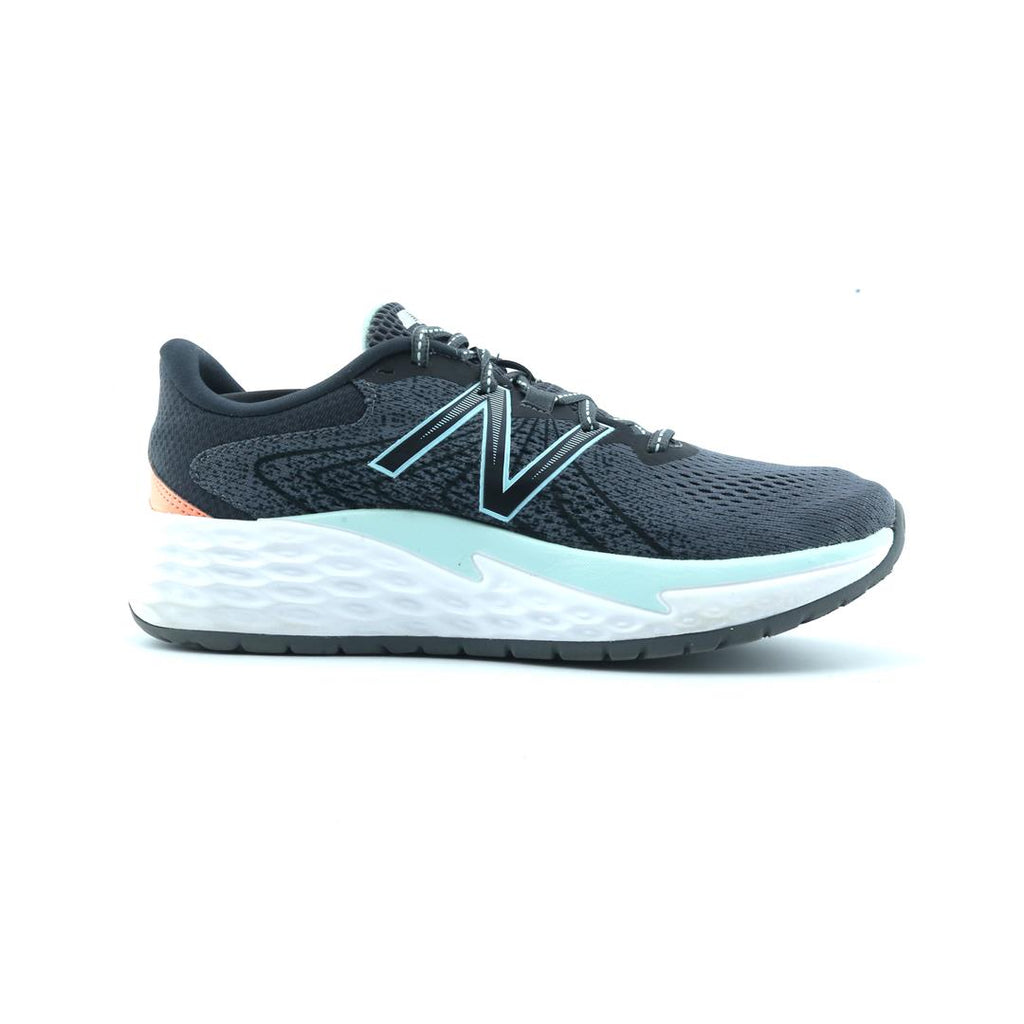 New Balance Fresh Foam Evare V1