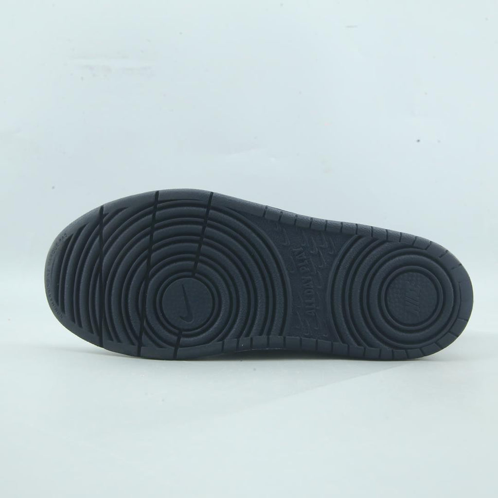 Nike Court Borough Low 2