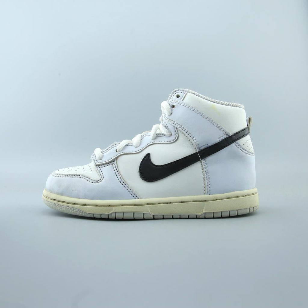 Nike Dunk High Retro