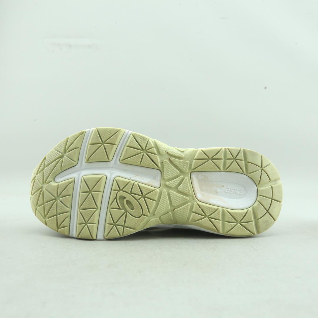 Asics Contend