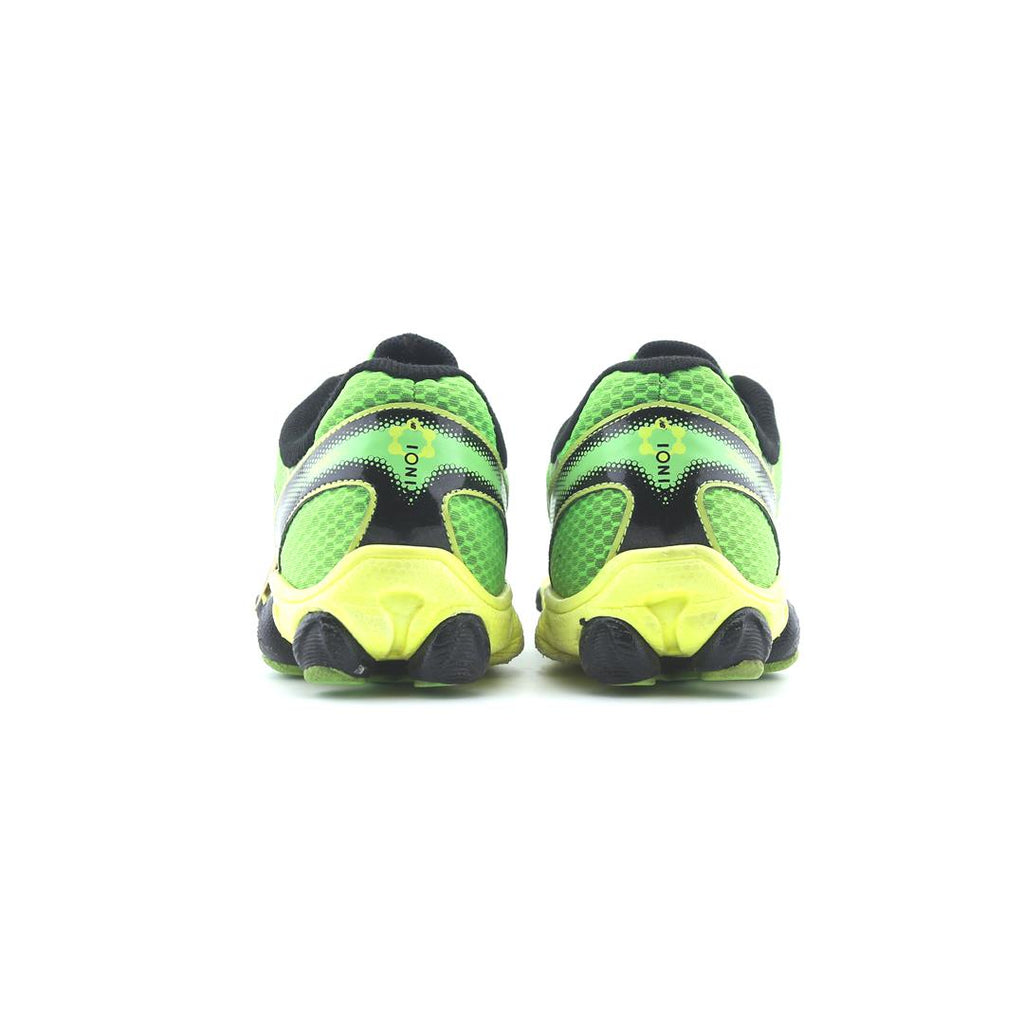 New Balance Minimus Prevail