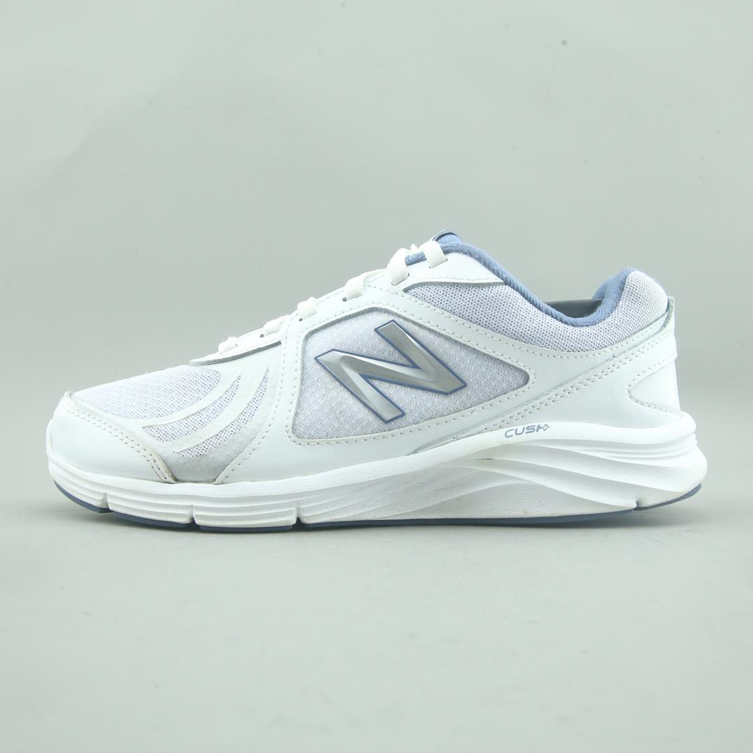 New Balance 496V3
