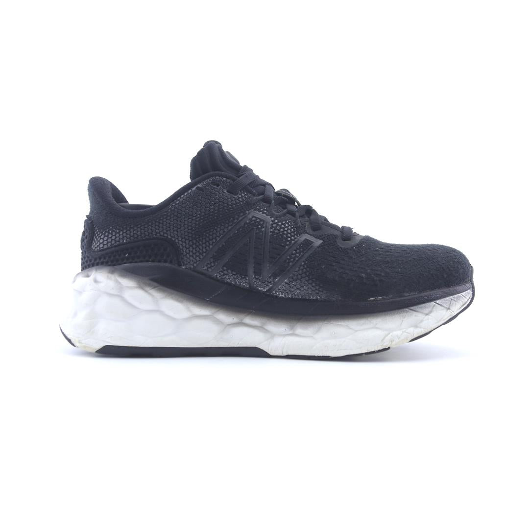 New Balance Resh Foam More V3