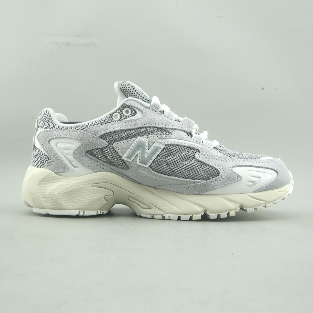 New Balance 725