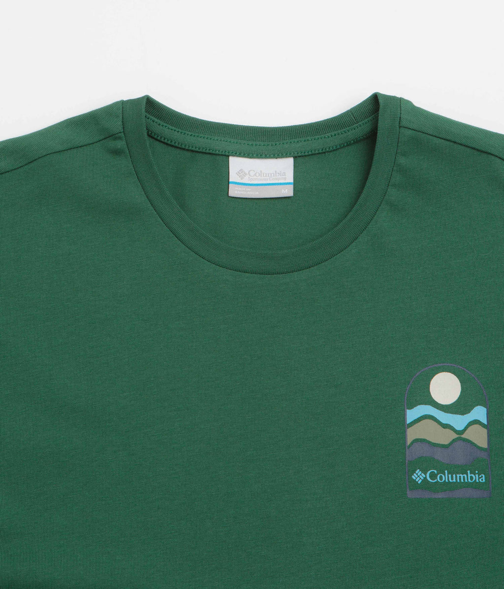 Columbia Explorers Canyon Back T-Shirt - Rain Forest / Get Hiked