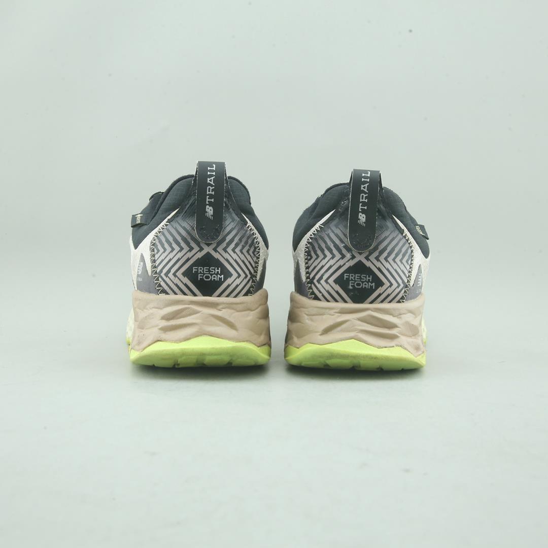New Balance Fresh Foam Hierro V6