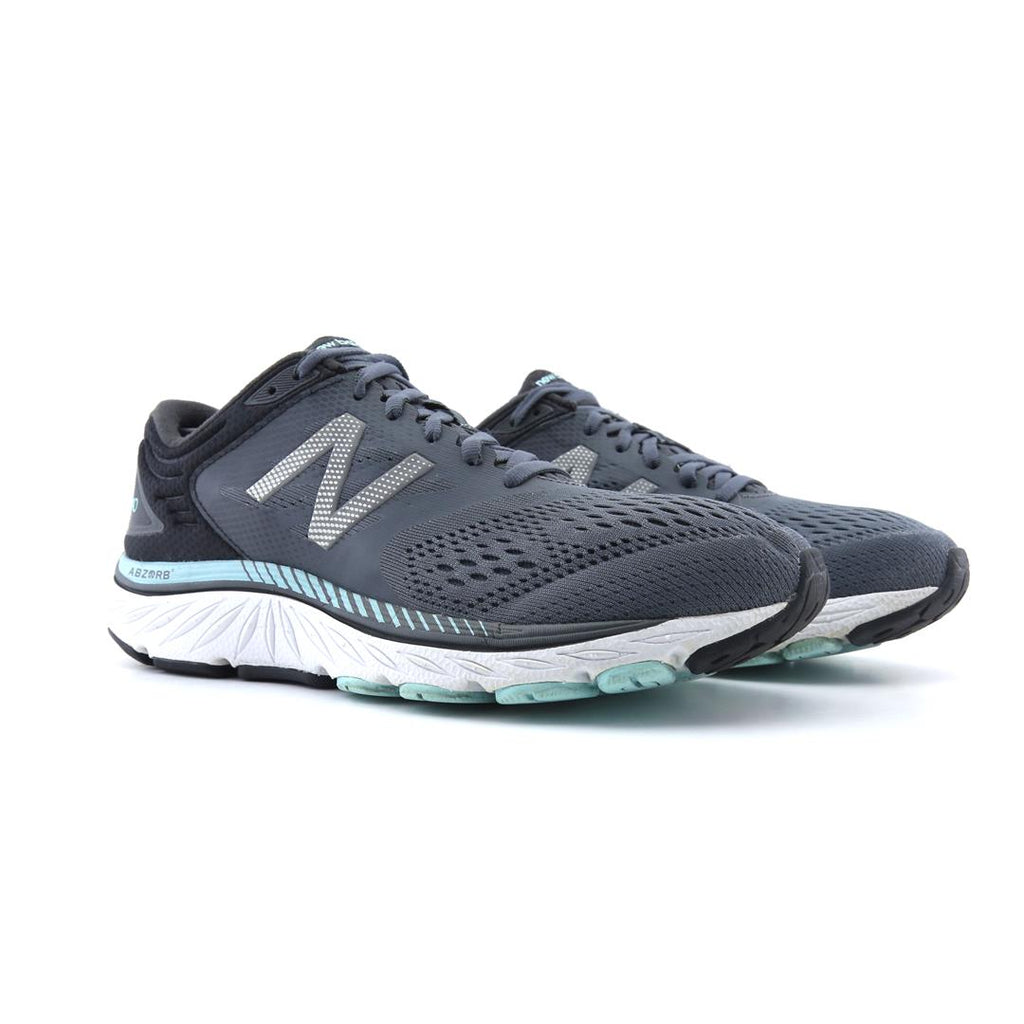 New Balance 940V4