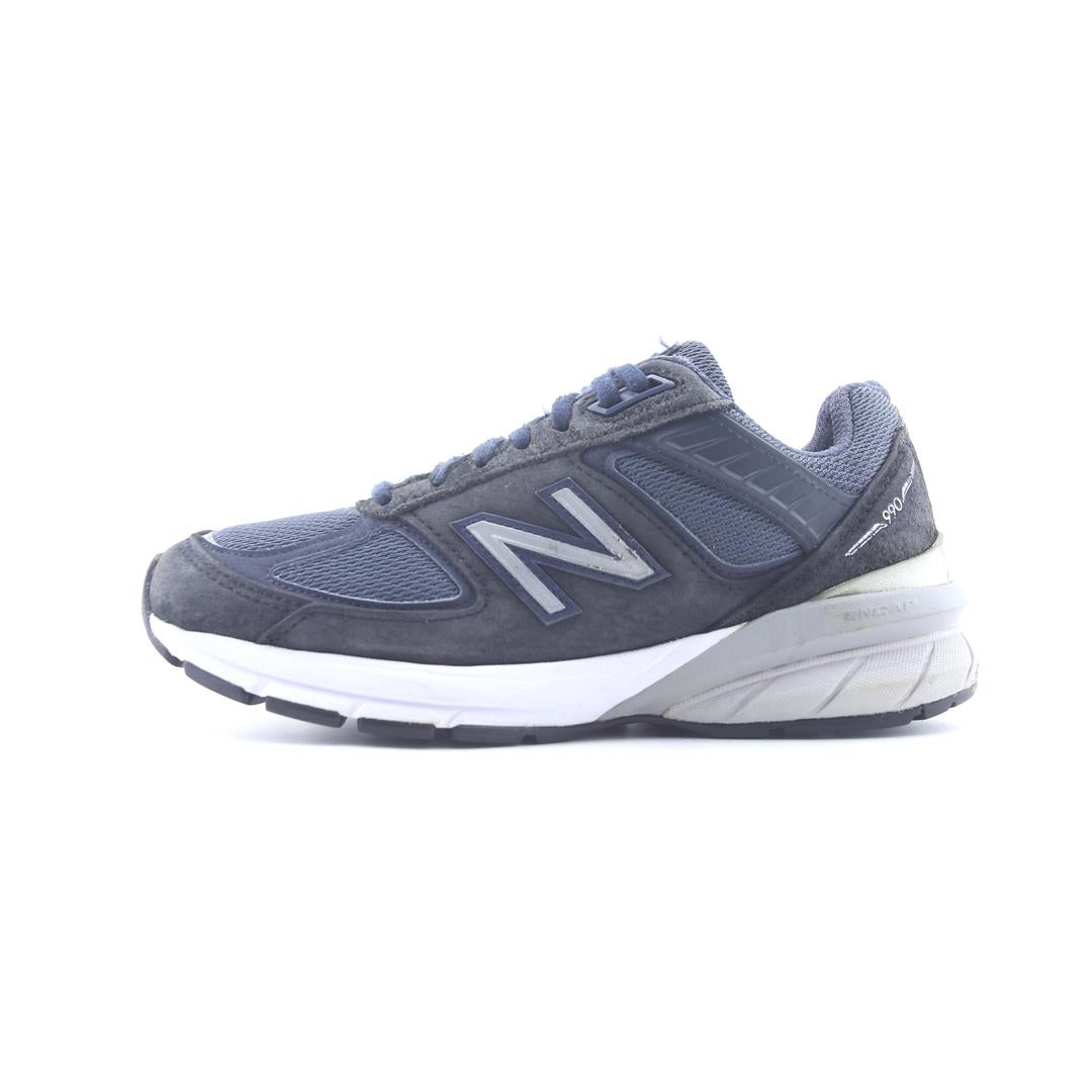 New Balance 990V5