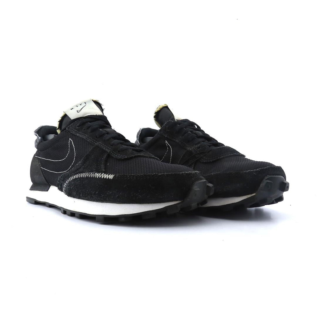 Nike Daybreak Type