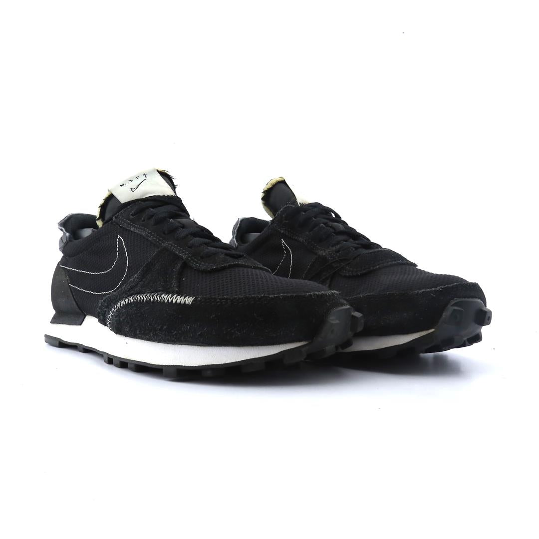 Nike Daybreak Type