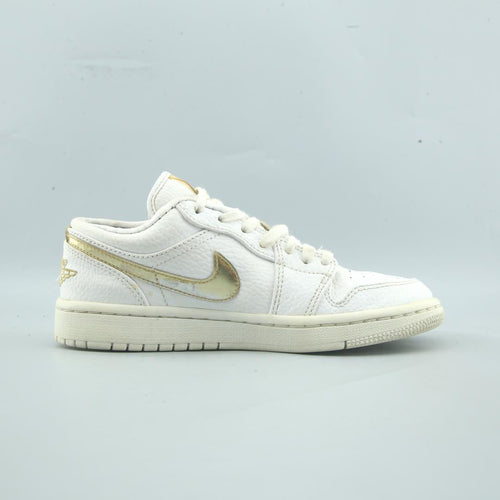 Nike Air Jordan 1 Low Se