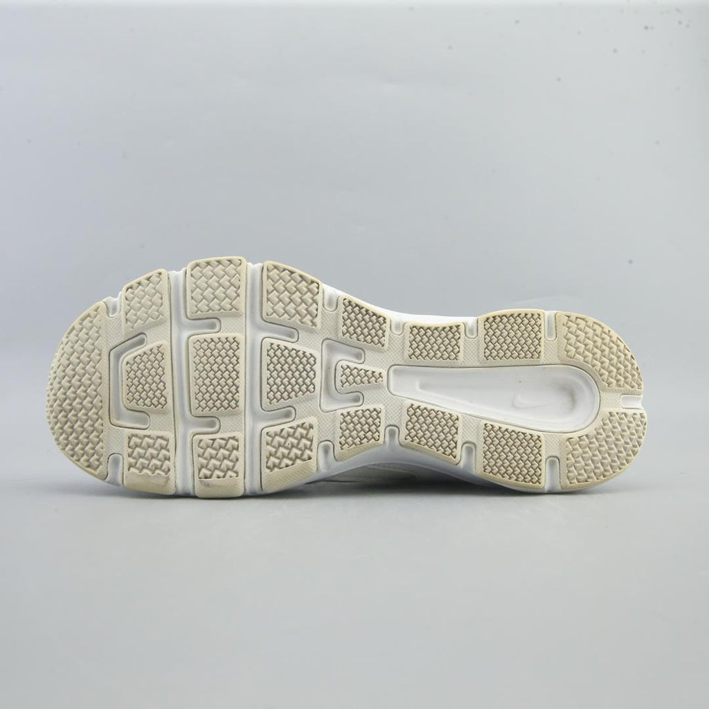 Nike T-Lite Xi
