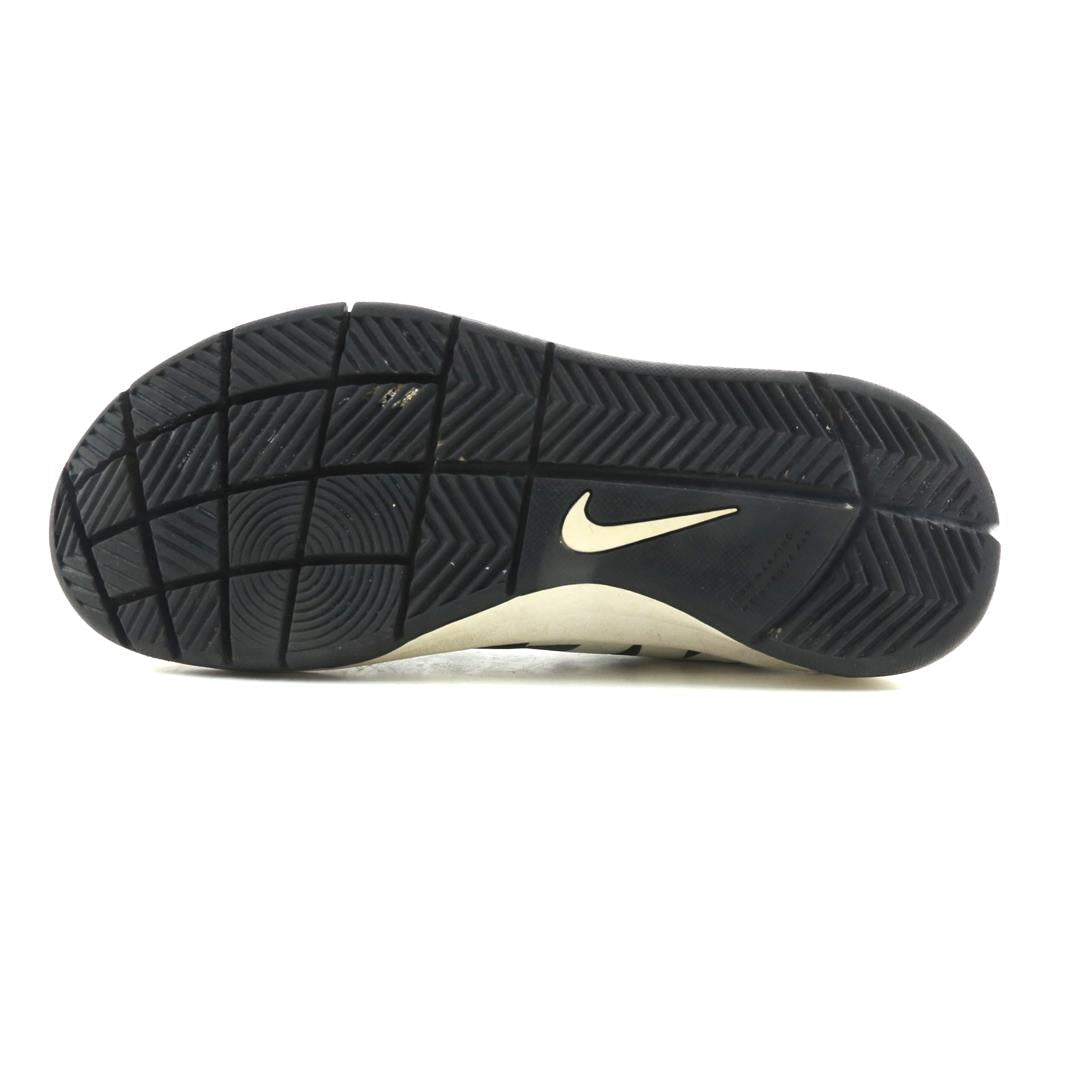 Nike Team Hustle D 7
