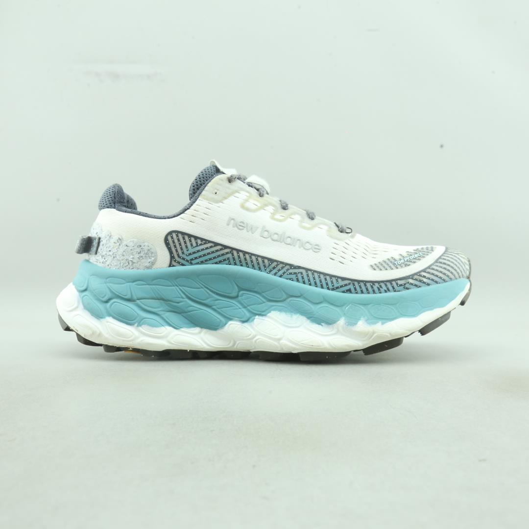 New Balance Fresh Foam X More Trail V3