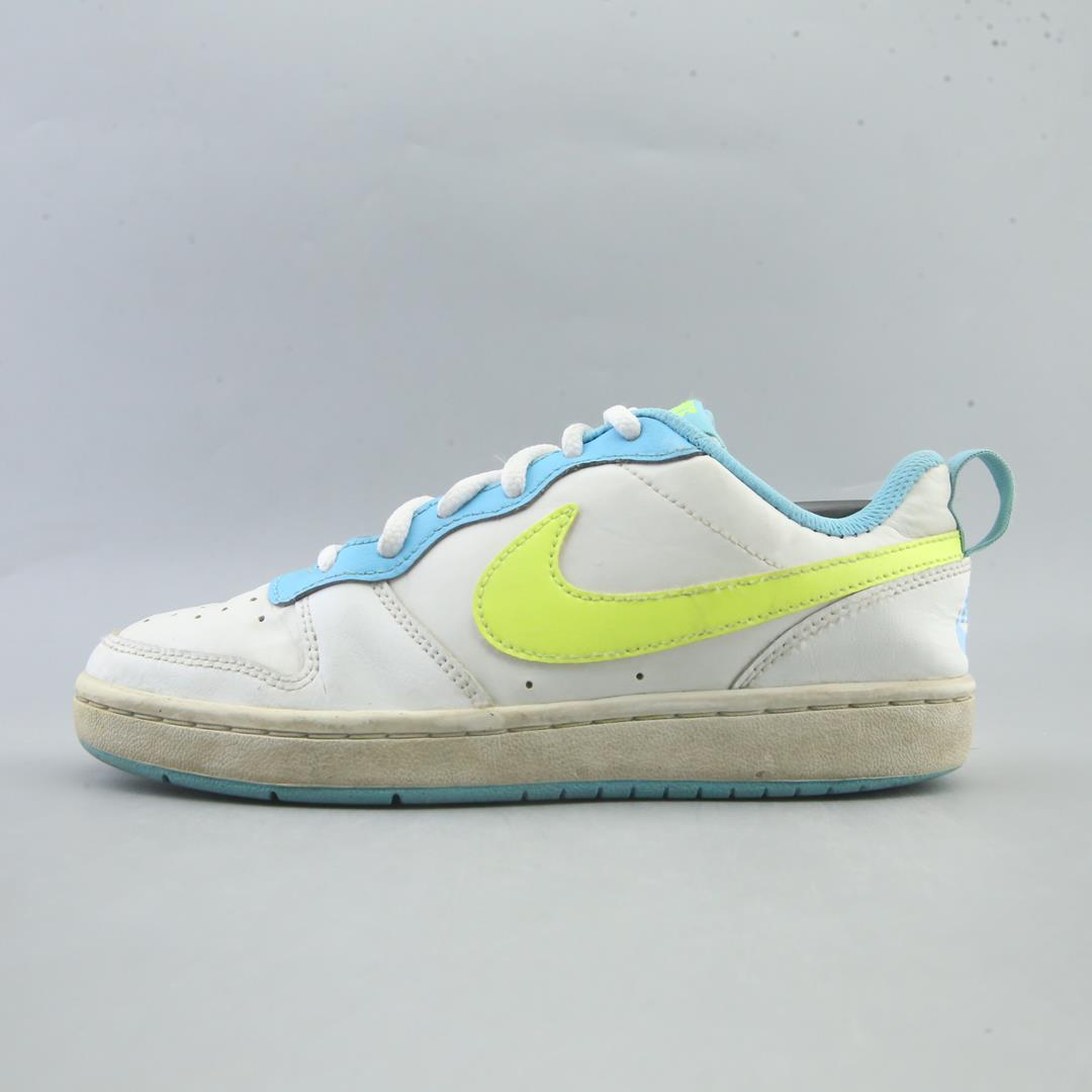 Nike Court Borough Low 2