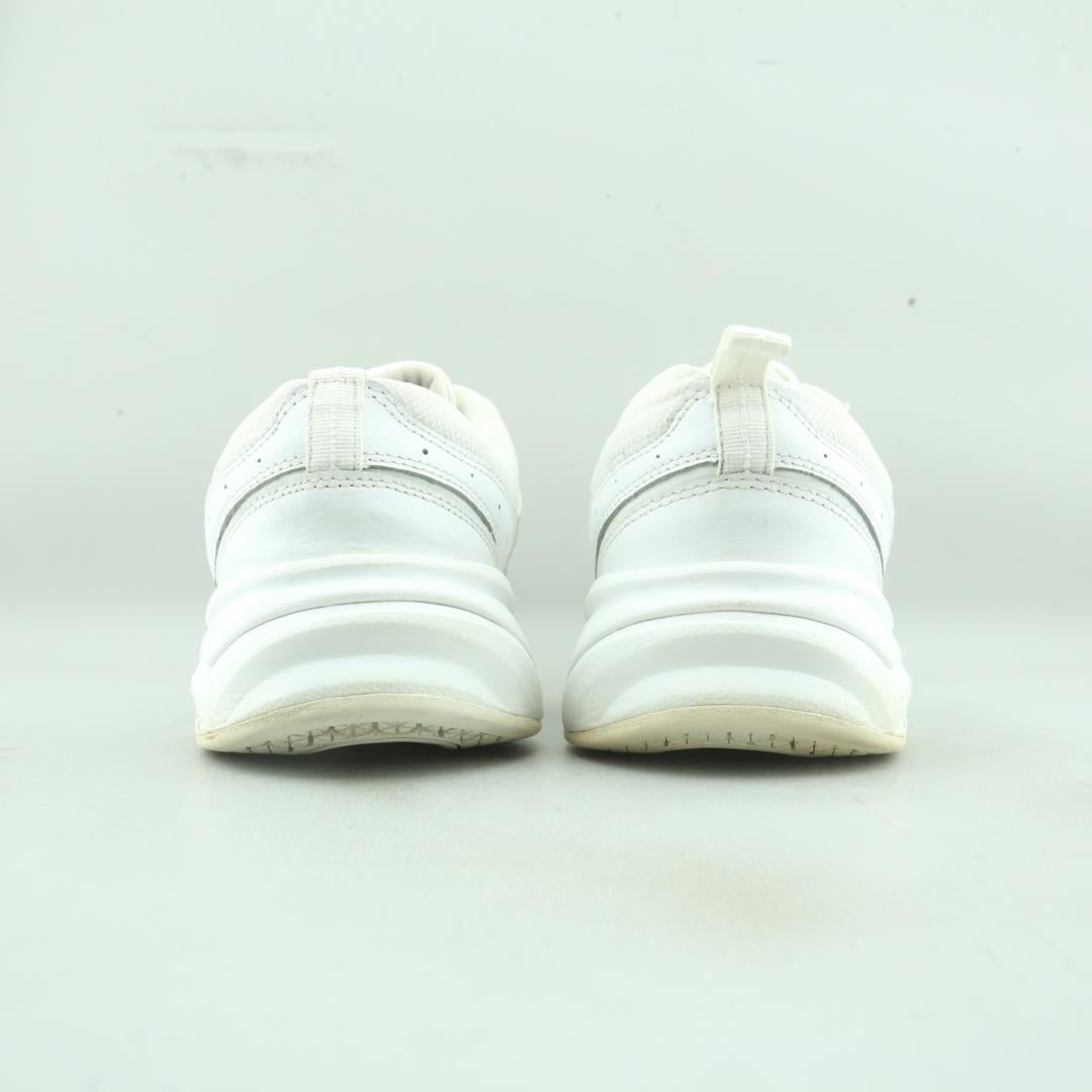 New Balance 609