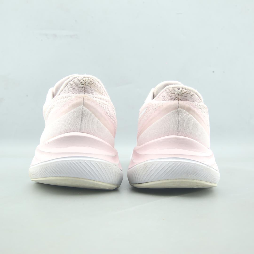 Asics Gel-Excite 8