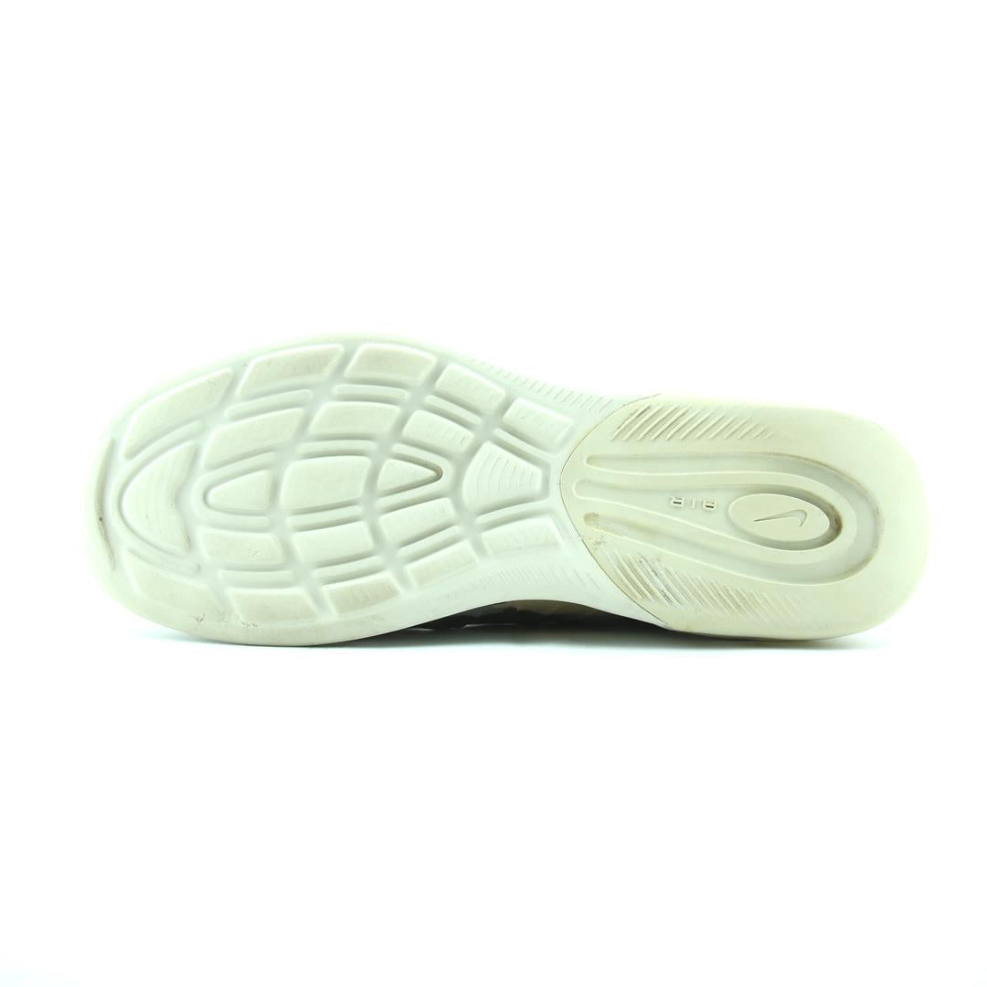 Nike Air Max Axis