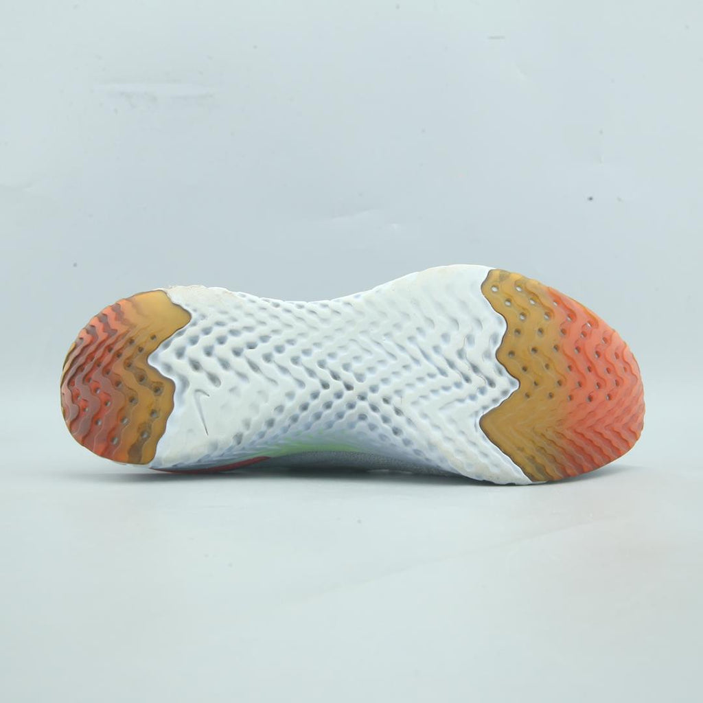Nike Epic React Flyknit 2