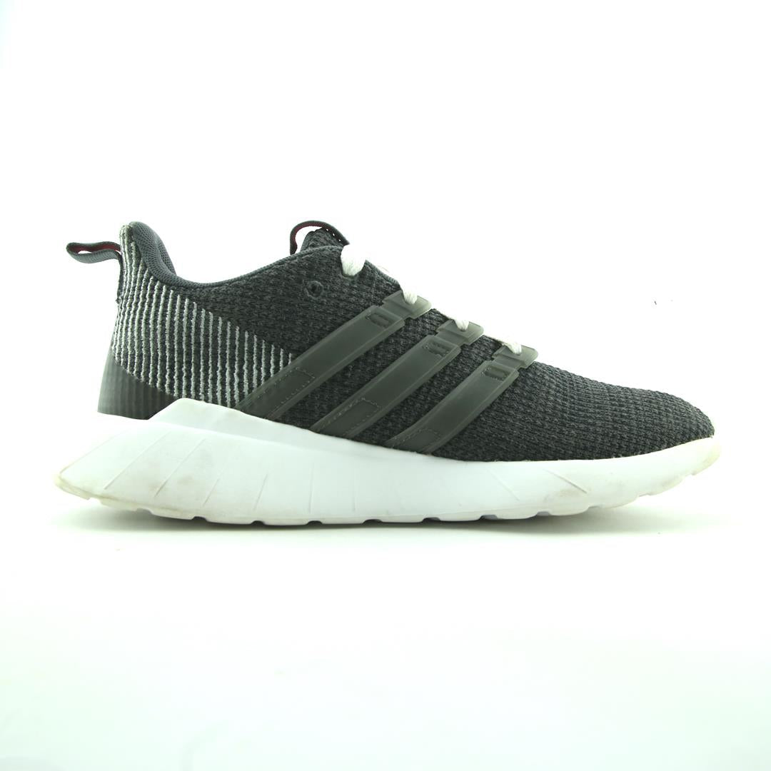 Adidas Questar Flow