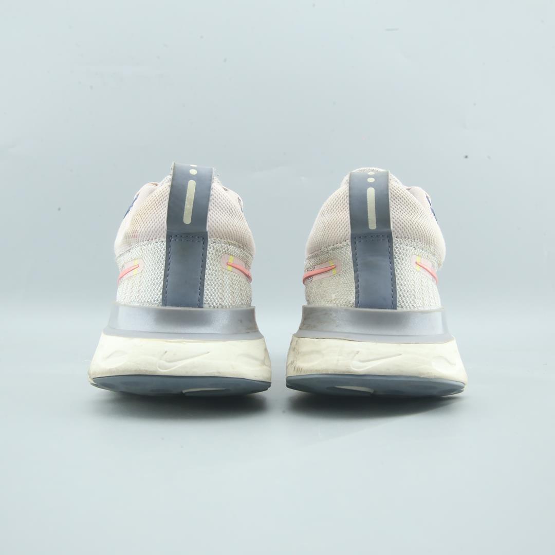 Nike React Infinity Run Flyknit 2 Premium