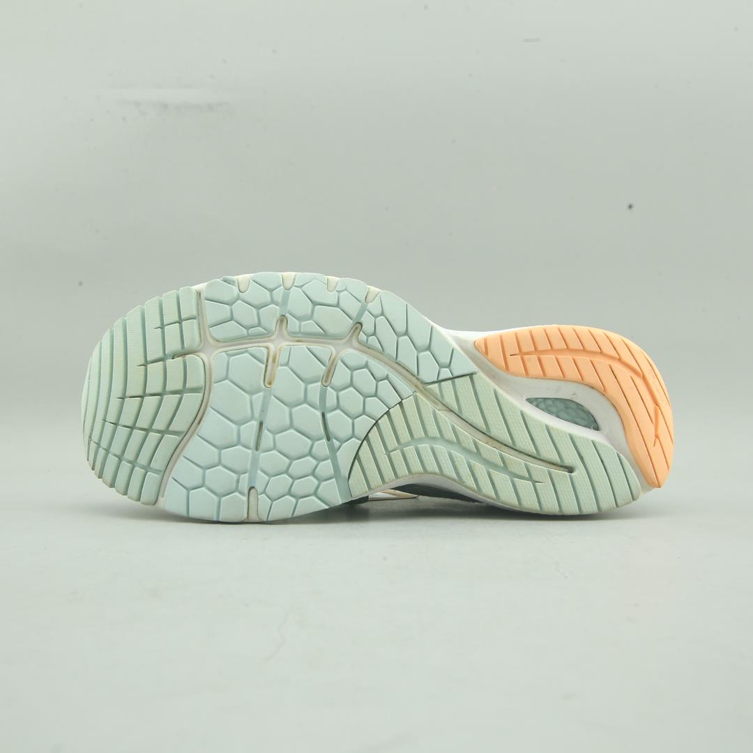 New Balance Resh Foam X 860 V12