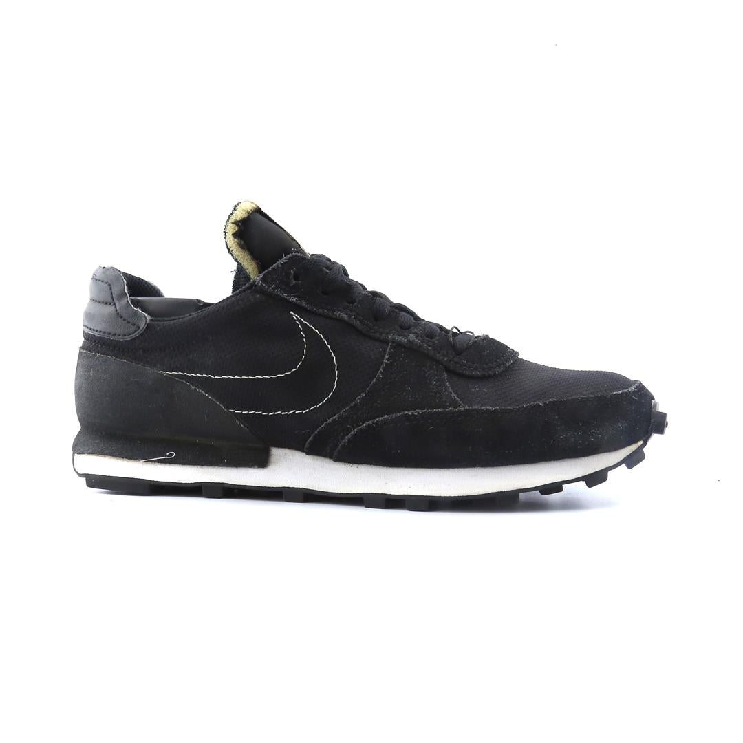 Nike Daybreak Type