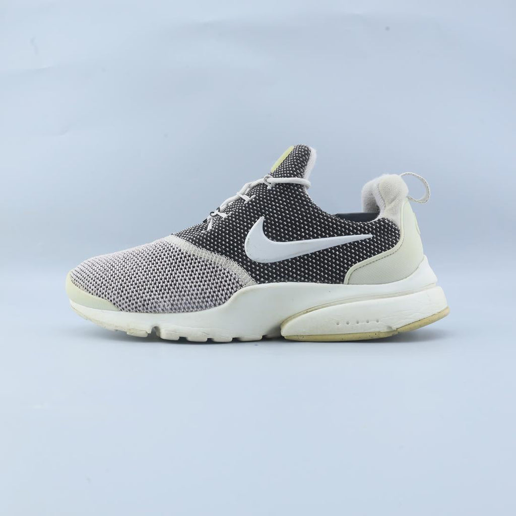 Nike Air Presto Fly