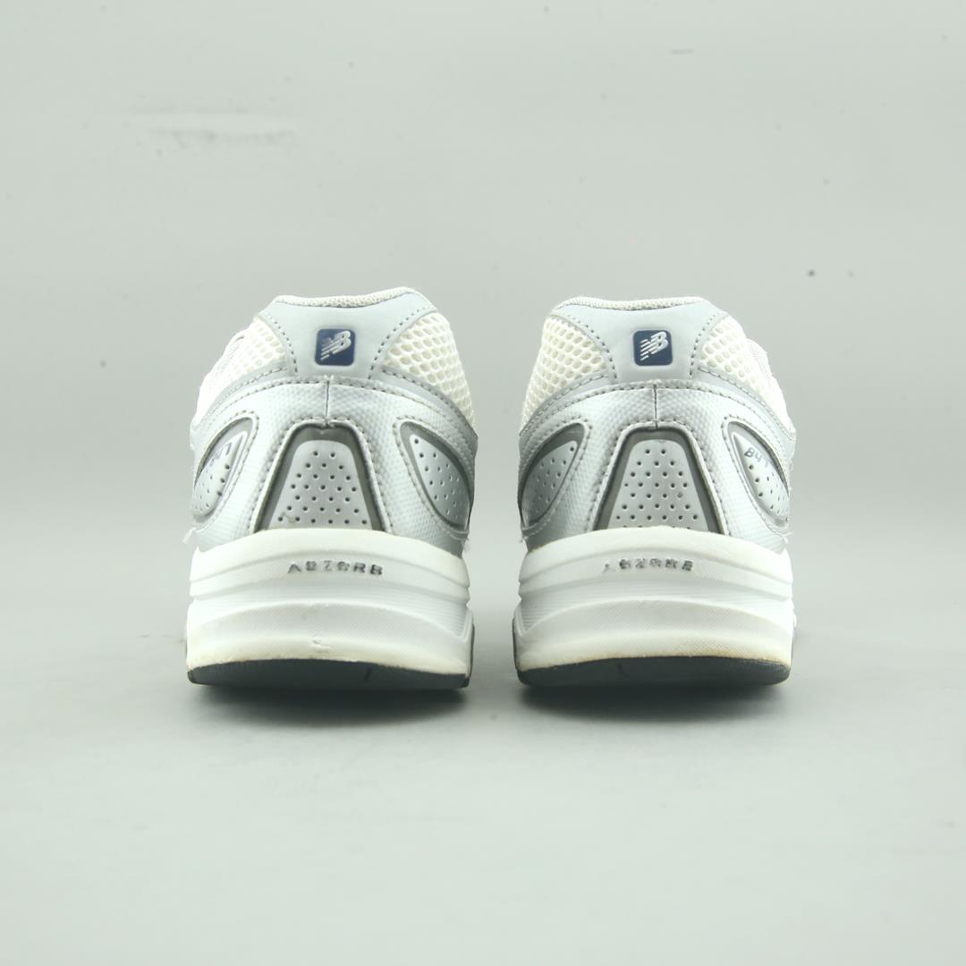 New Balance 847