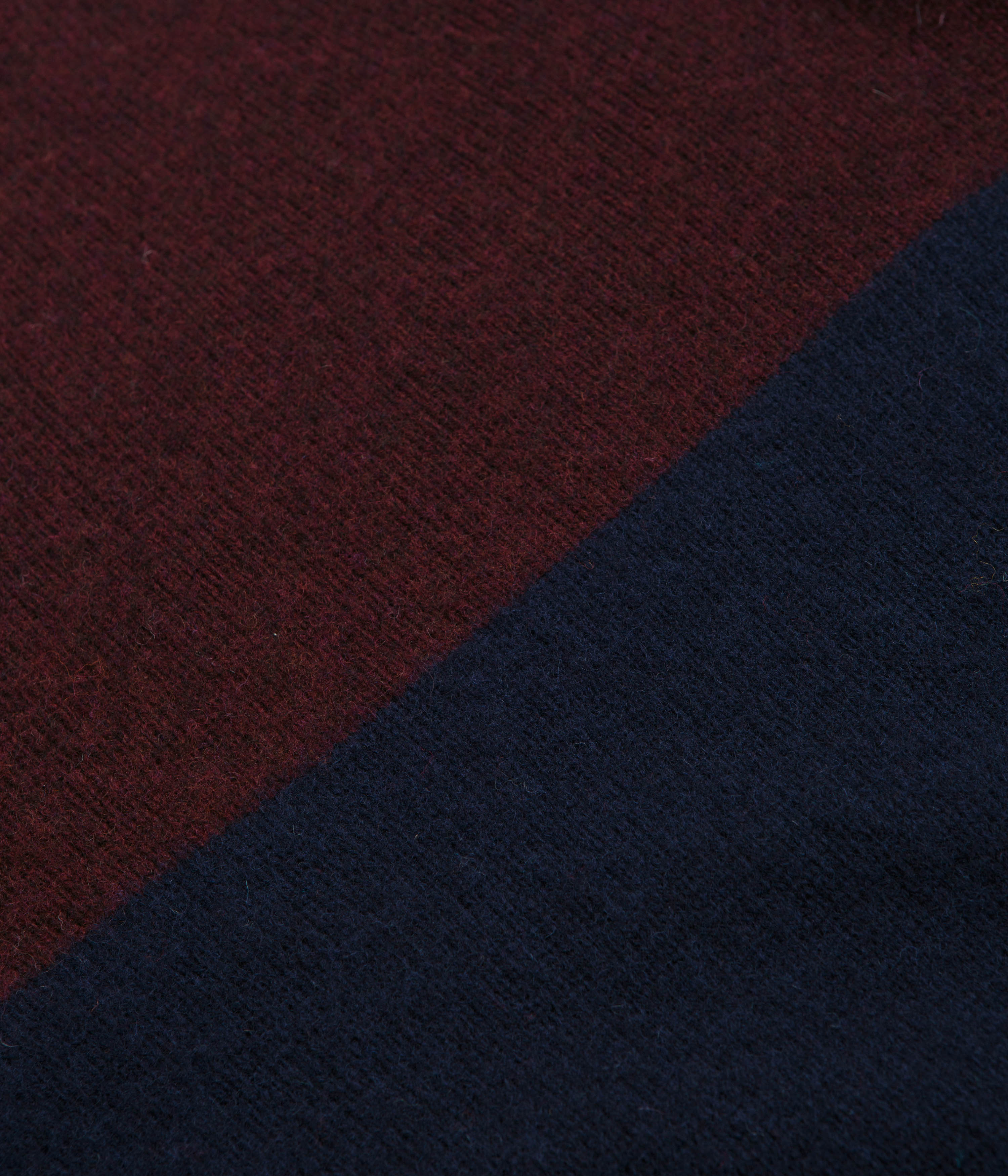 Howlin' Firecracker Sweatshirt - Bordeaux