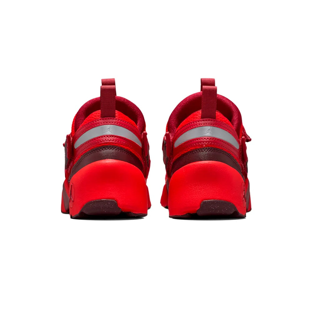 Women's Jordan Trunner LX Chile Red/Team Red (HQ2164 601)