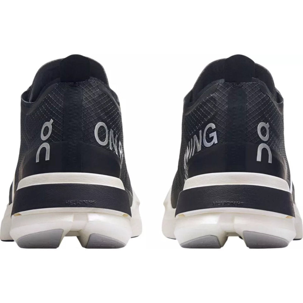 On Running Cloudboom Strike Black White (W)