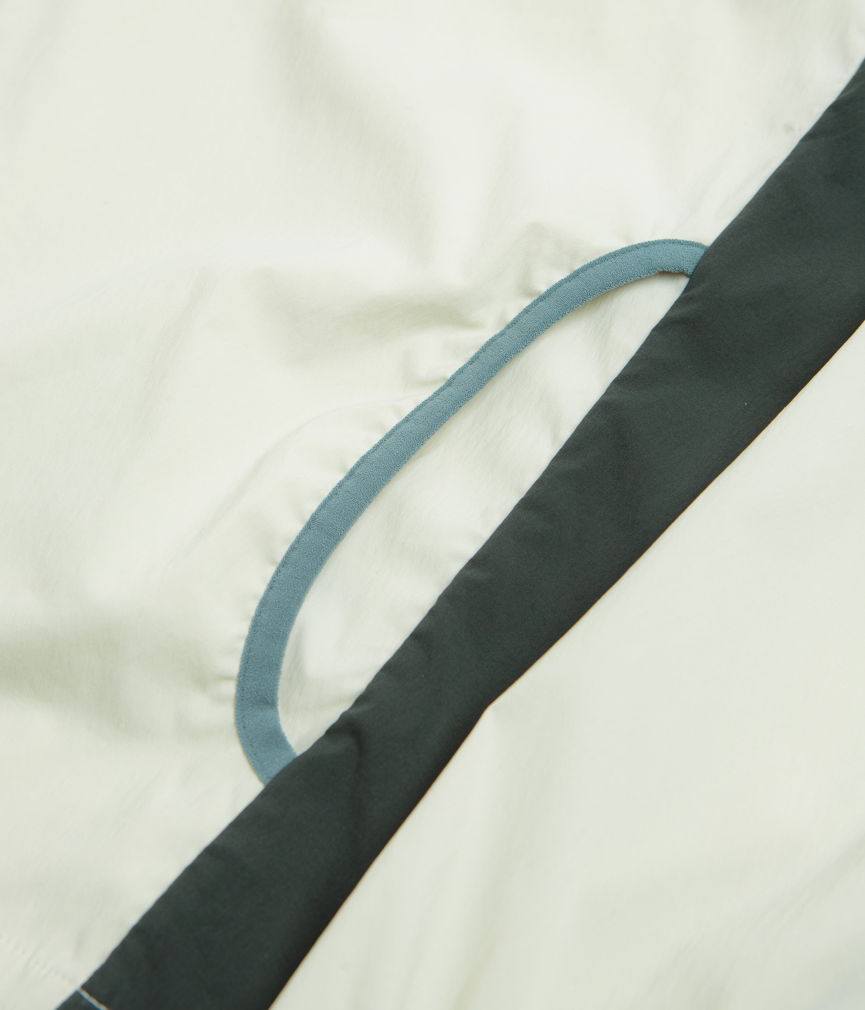 Nike ACG Five Towers Jacket - Sea Glass / Black Spruce / Summit White