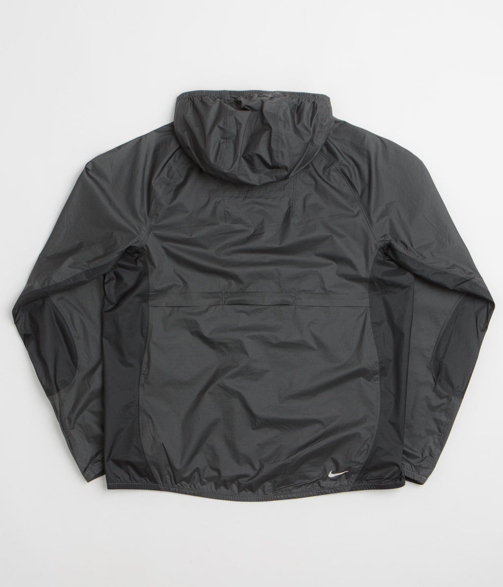Nike ACG Trailwind Jacket - Anthracite / Summit White
