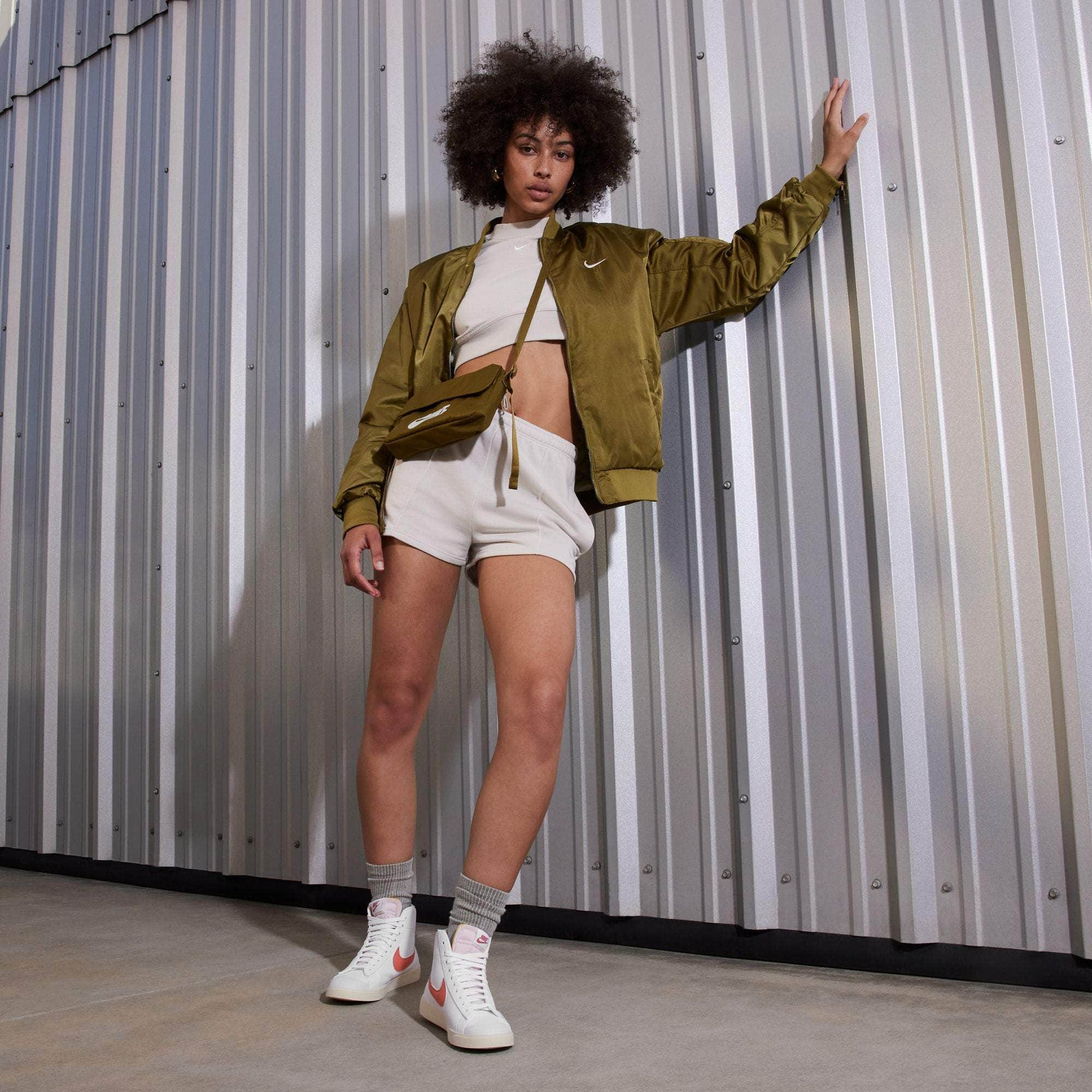 Nike Blazer Mid 77 - Women's