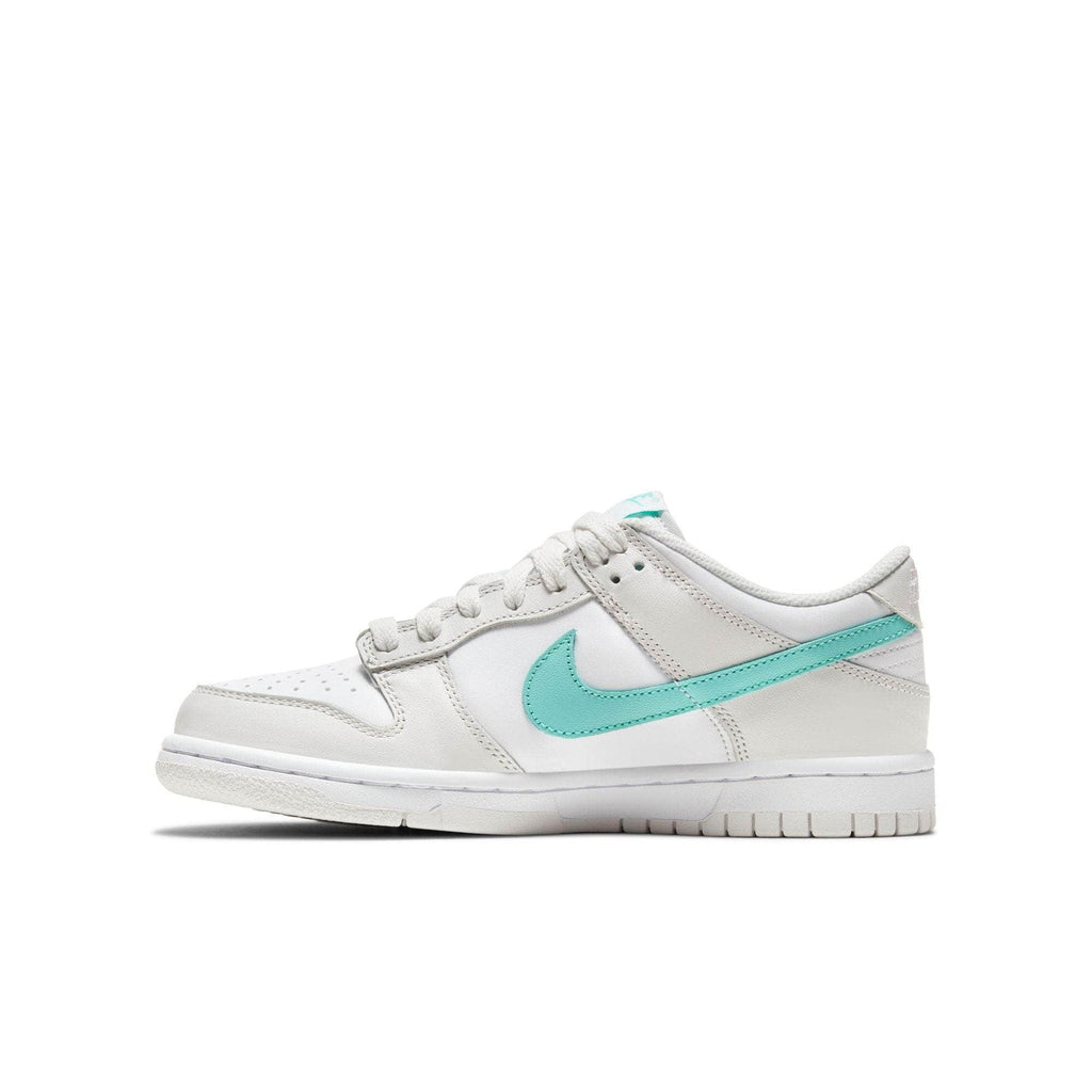 Nike Dunk Low "Tropical Twist"