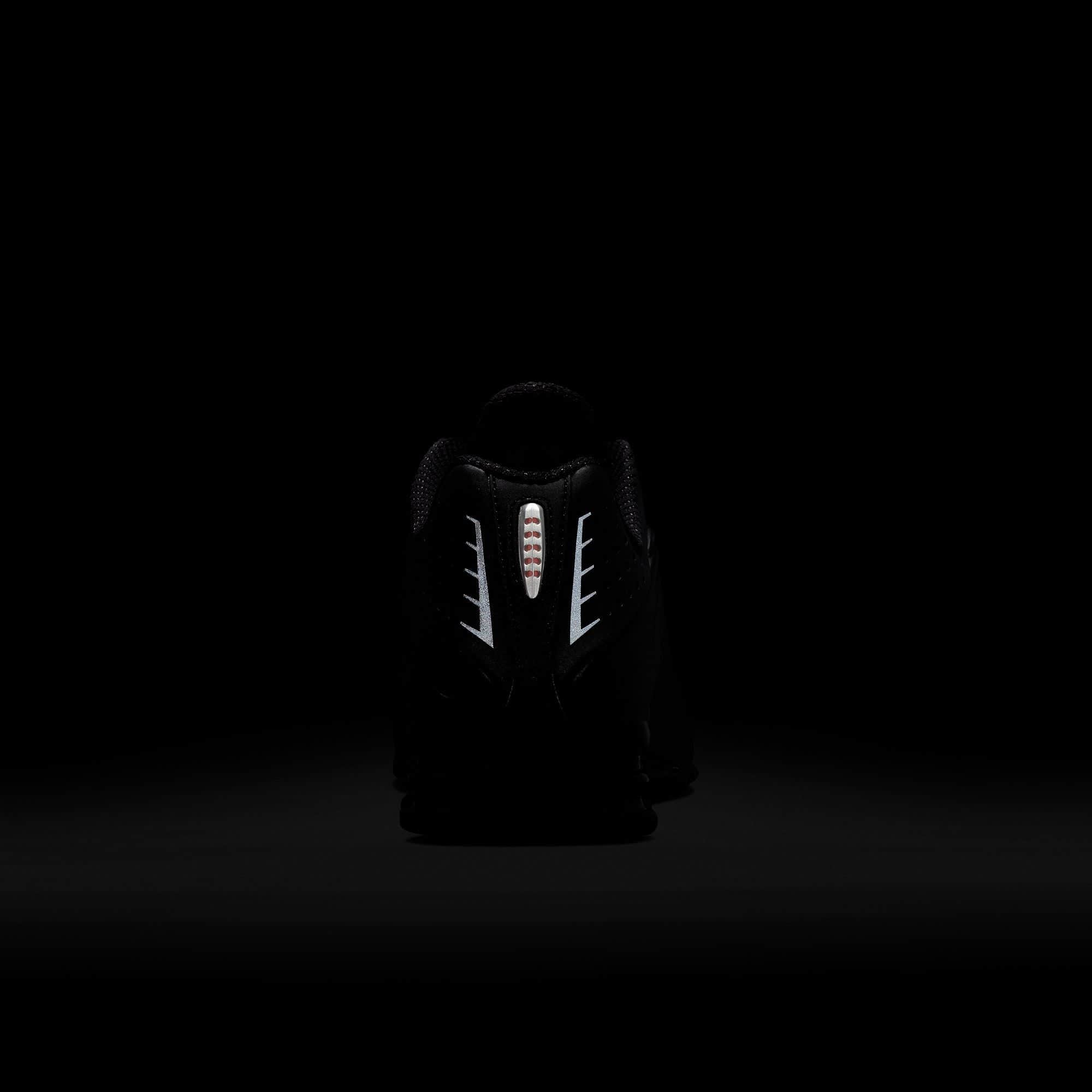 Nike Shox R4 "Black" - Women's