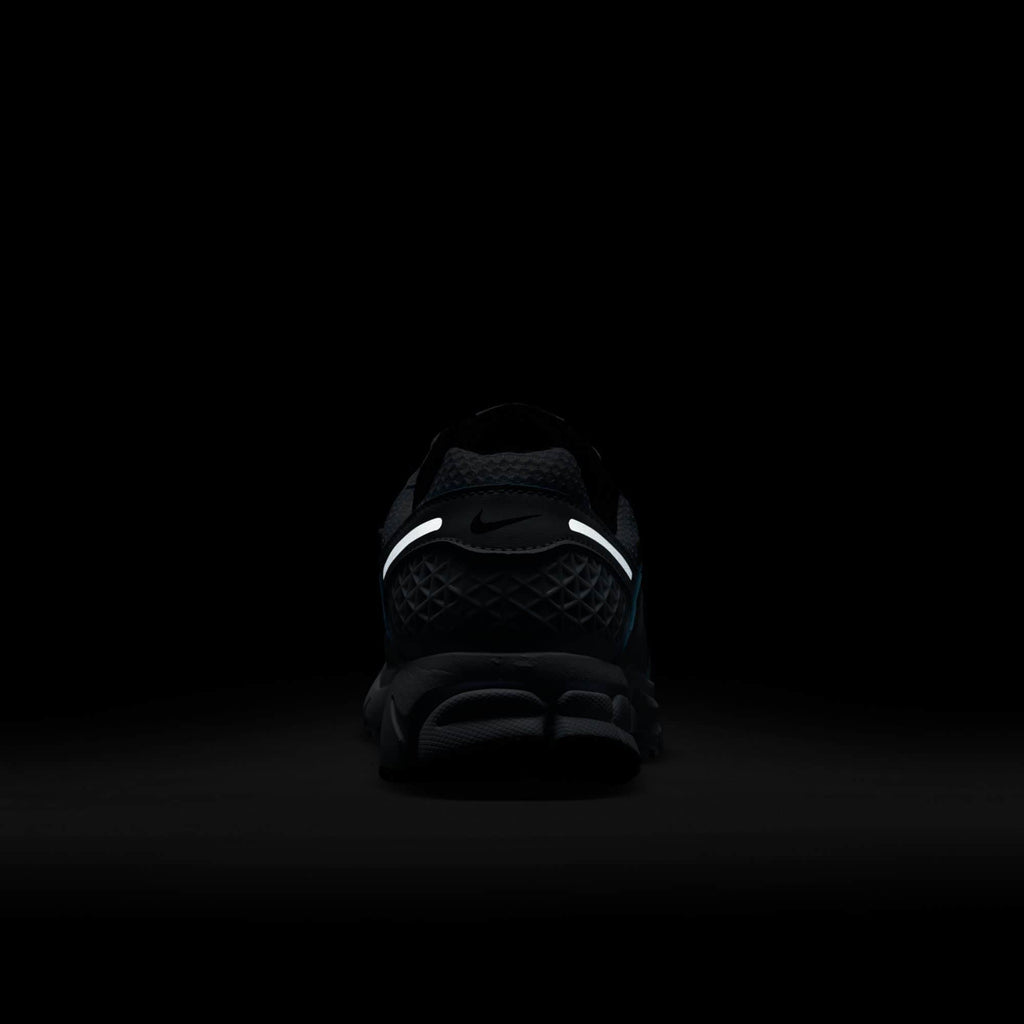 Nike Zoom Vomero 5 - Women's