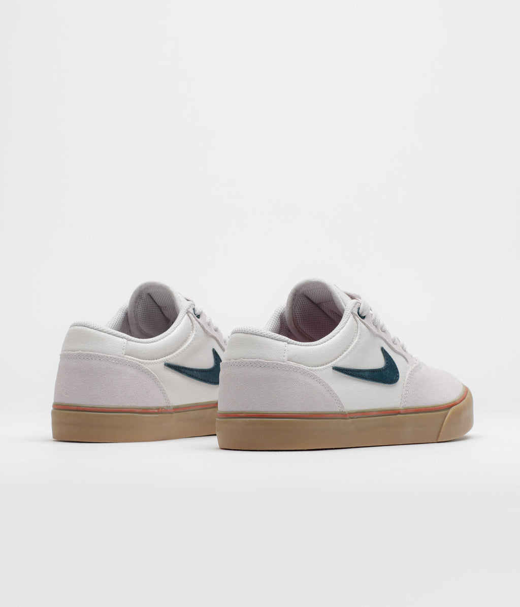 Nike SB Chron 2 Shoes - Vast Grey / Armory Navy - Dark Russet