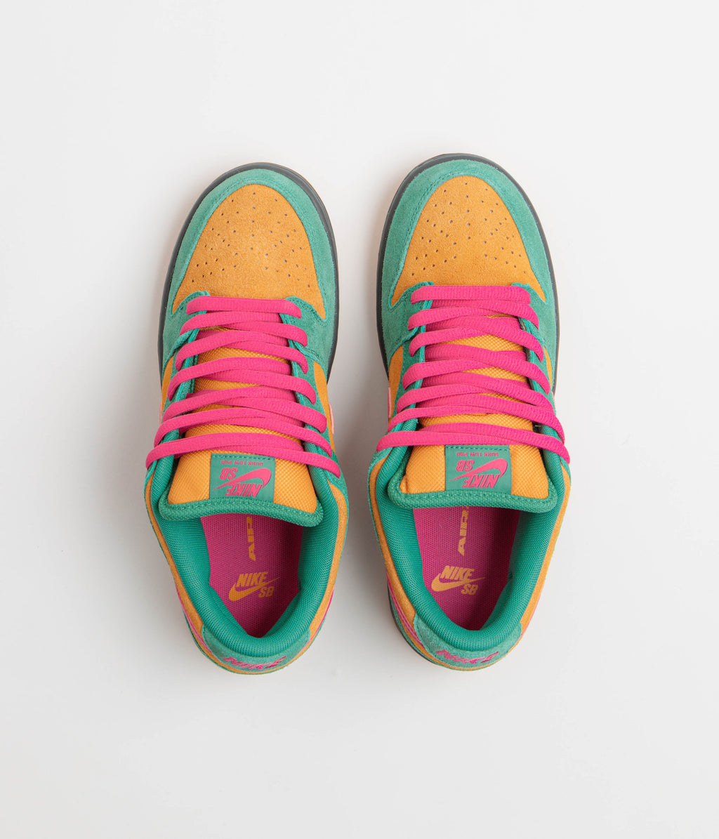 Nike SB Dunk Low Pro Shoes - Green Noise / Watermelon - Light Curry