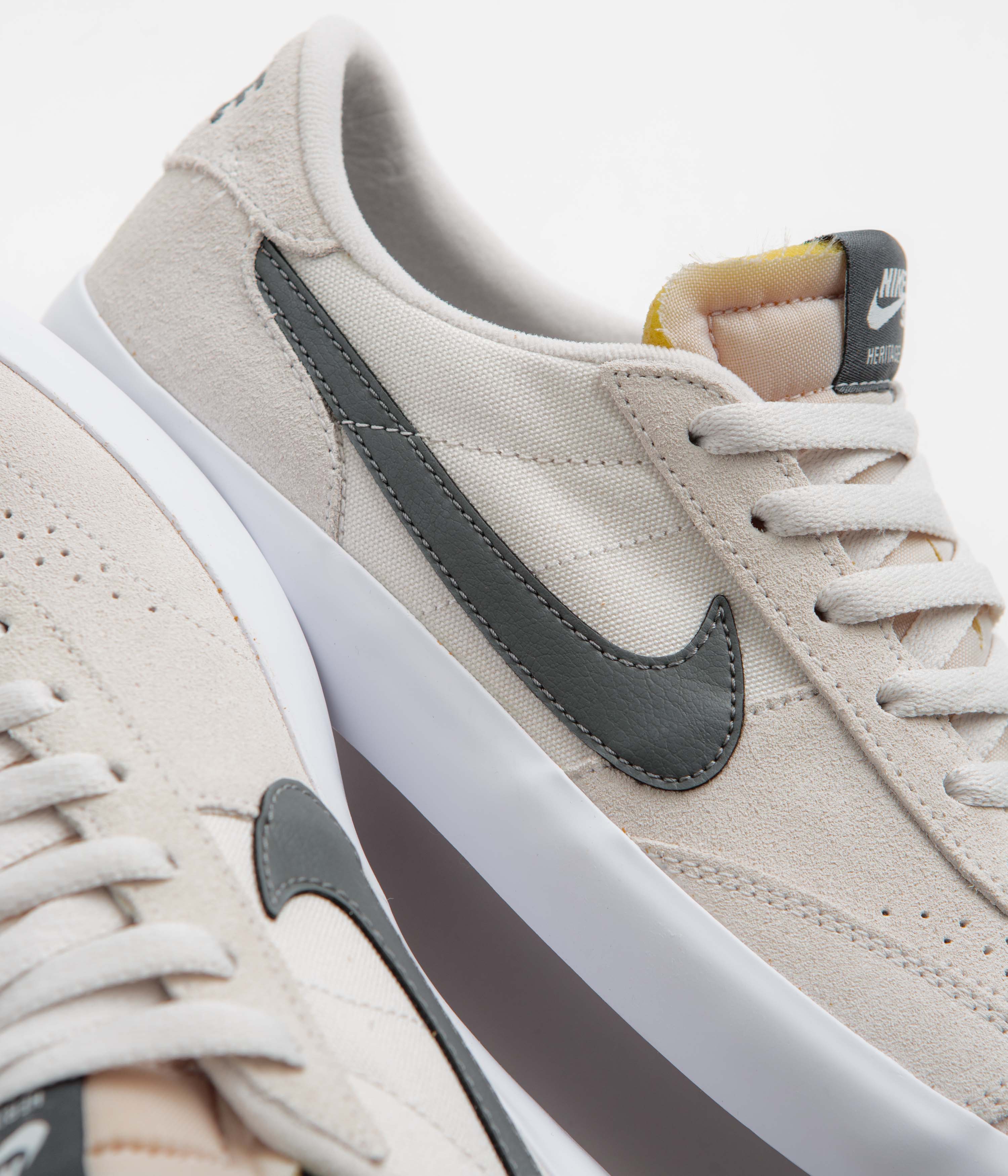 Nike SB Heritage Vulc Shoes - Vast Grey / Iron Grey - Vast Grey - White